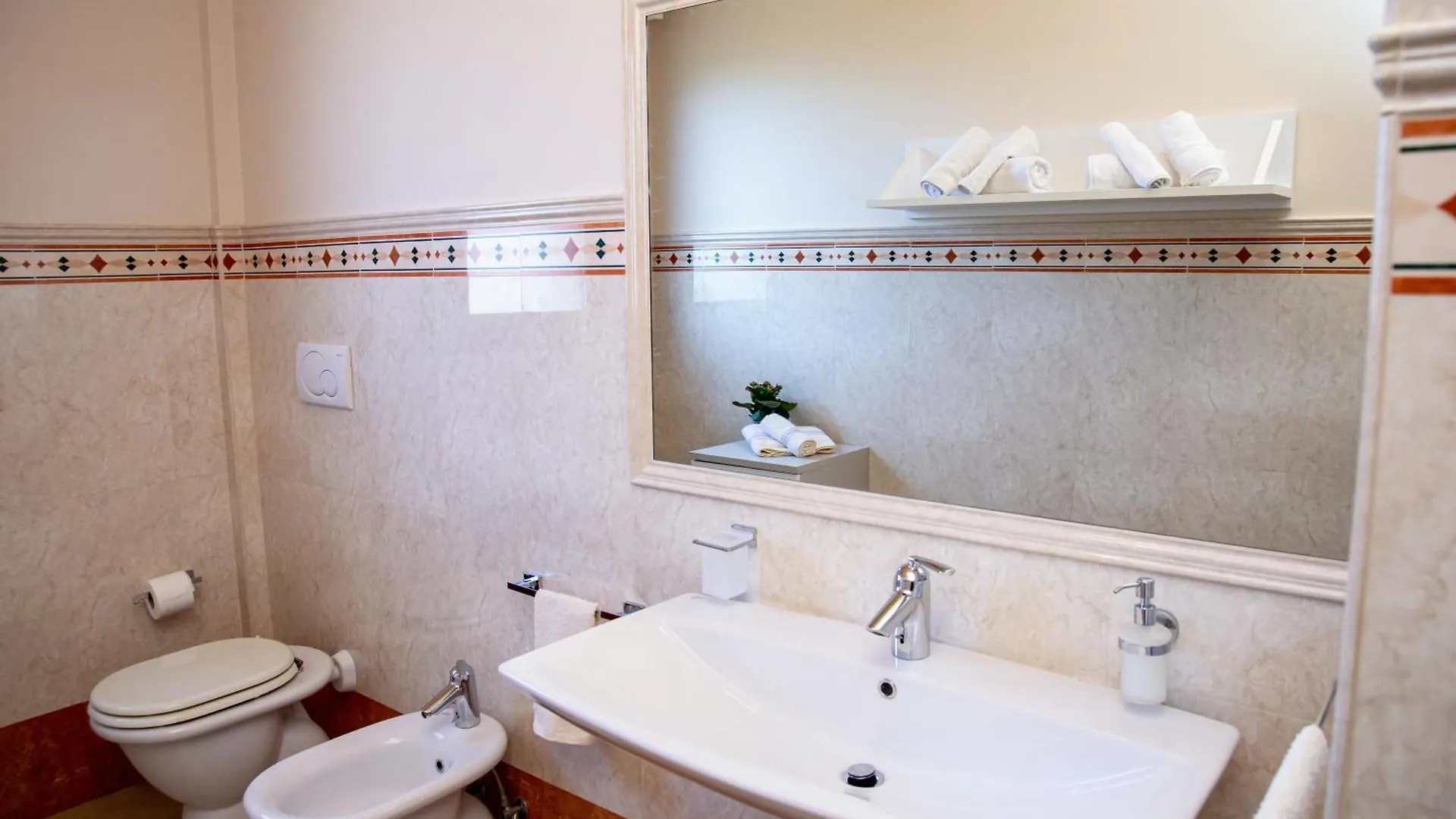 Casa Di Elisa - Holiday Home Alghero 0*,